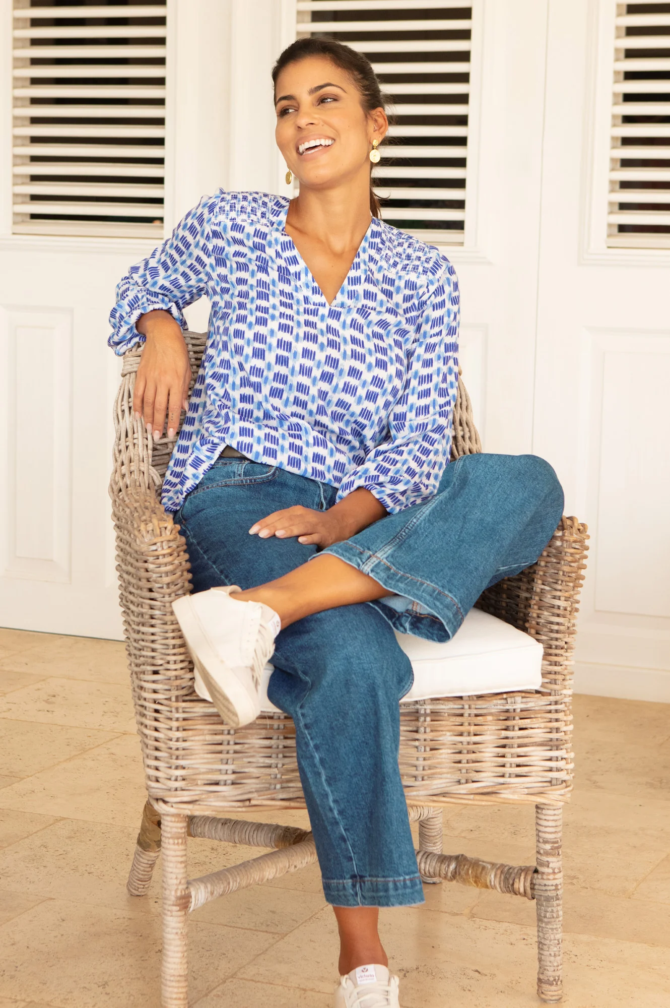 Clea Viscose Crinkle Blouse | Ikat White/Blue - Image 6