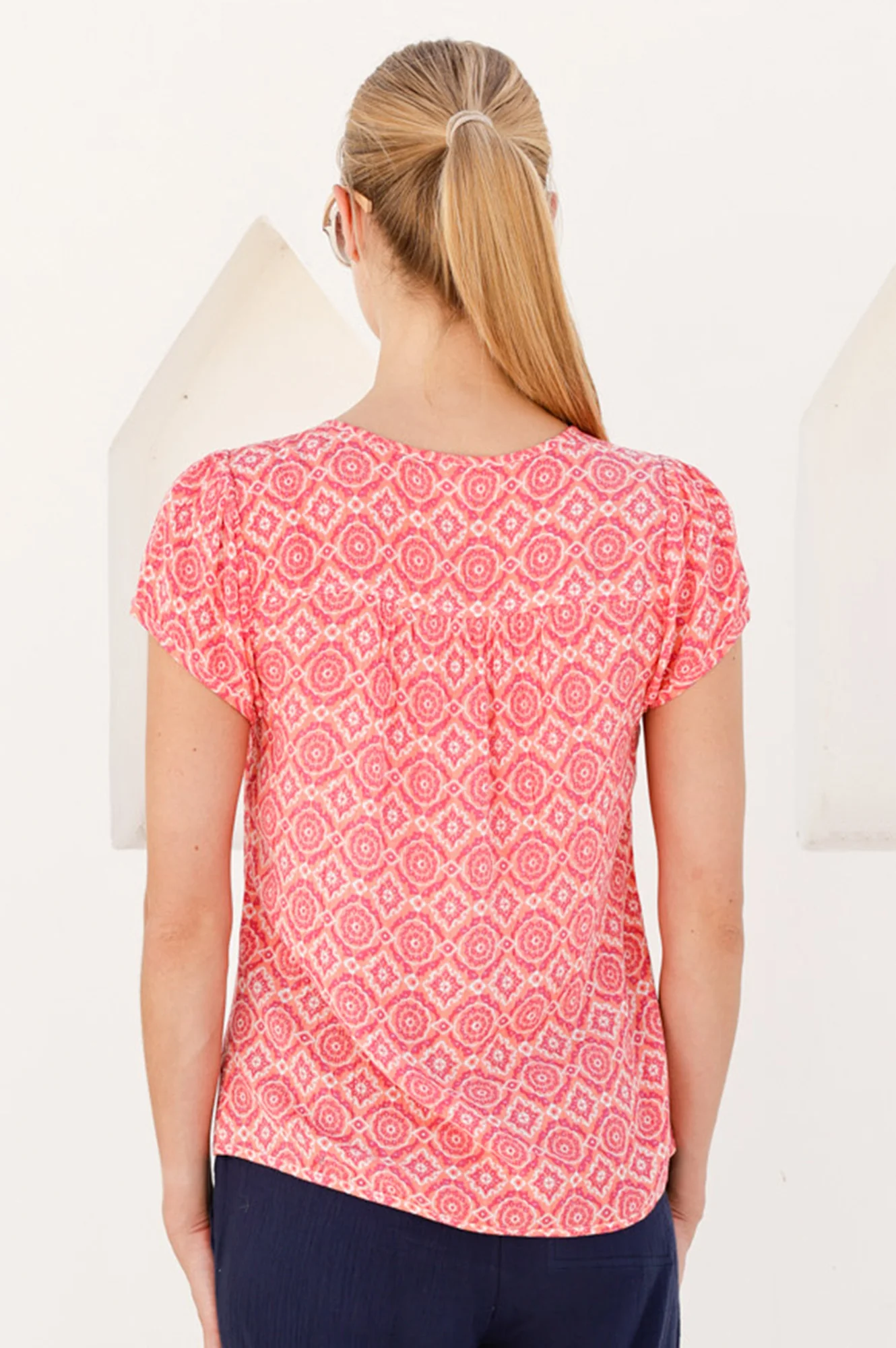 Lisbon Viscose Crinkle Blouse | Flower Tile Coral/Pink - Image 4