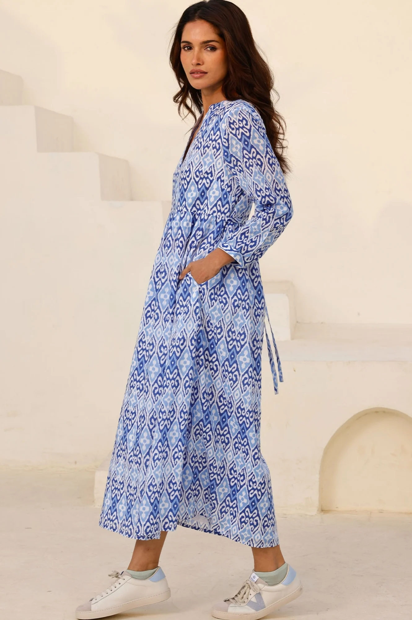 Mara Organic Cotton Dress | Mara Ikat White/Blue - Image 4