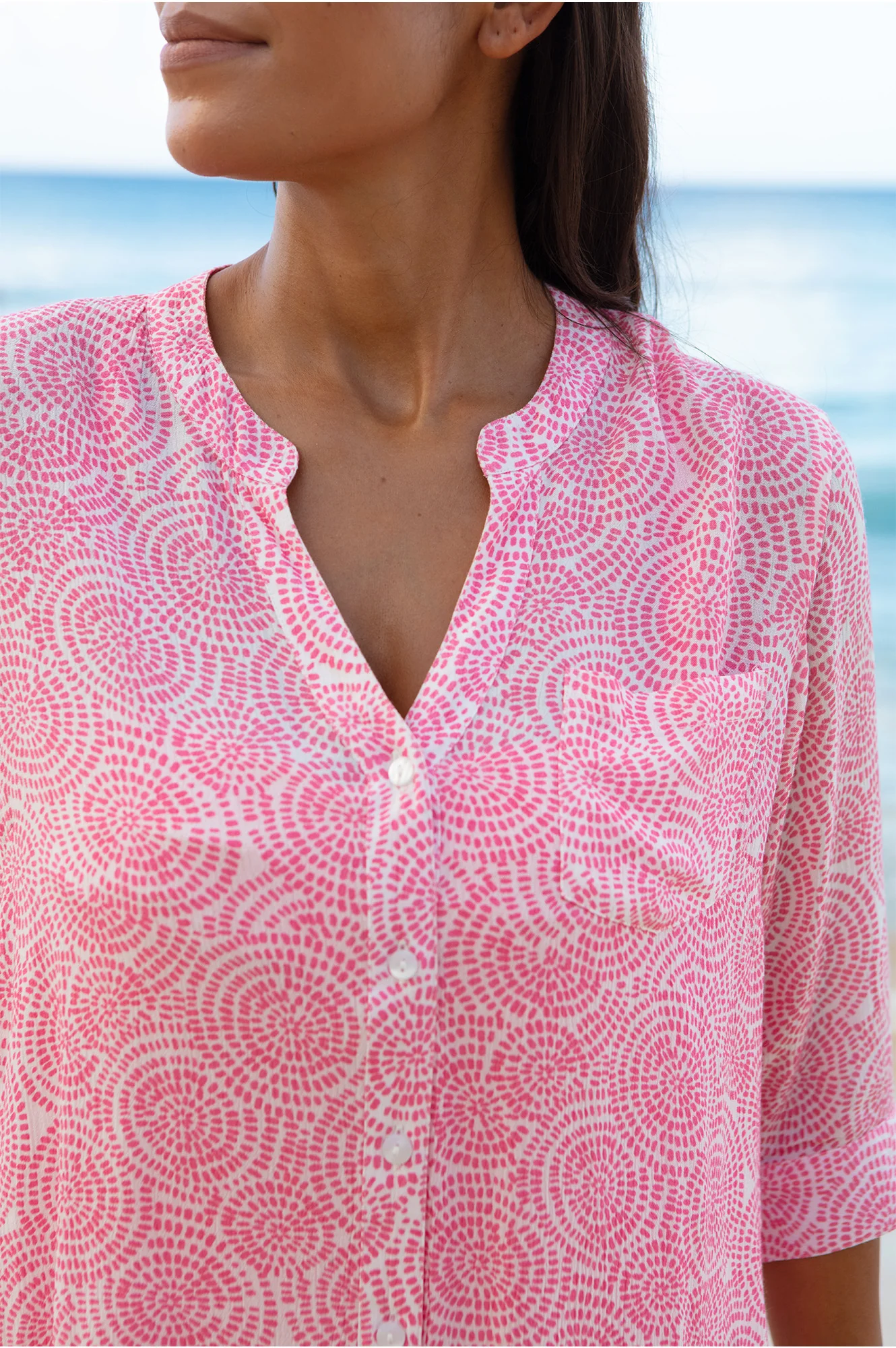 Mila Viscose Crinkle Shirt Tunic | White/Pink - Image 2