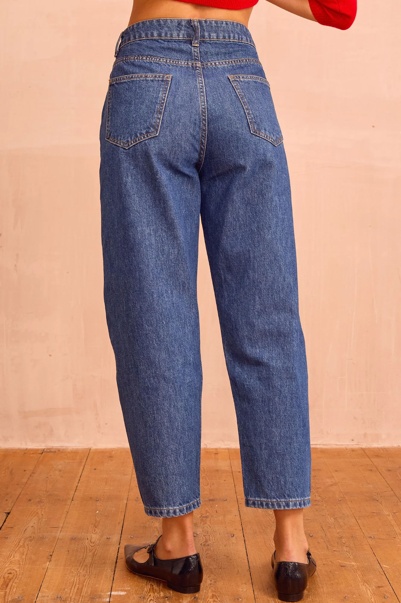 Organic Cotton Barrel Jean | Mid Wash - Image 5