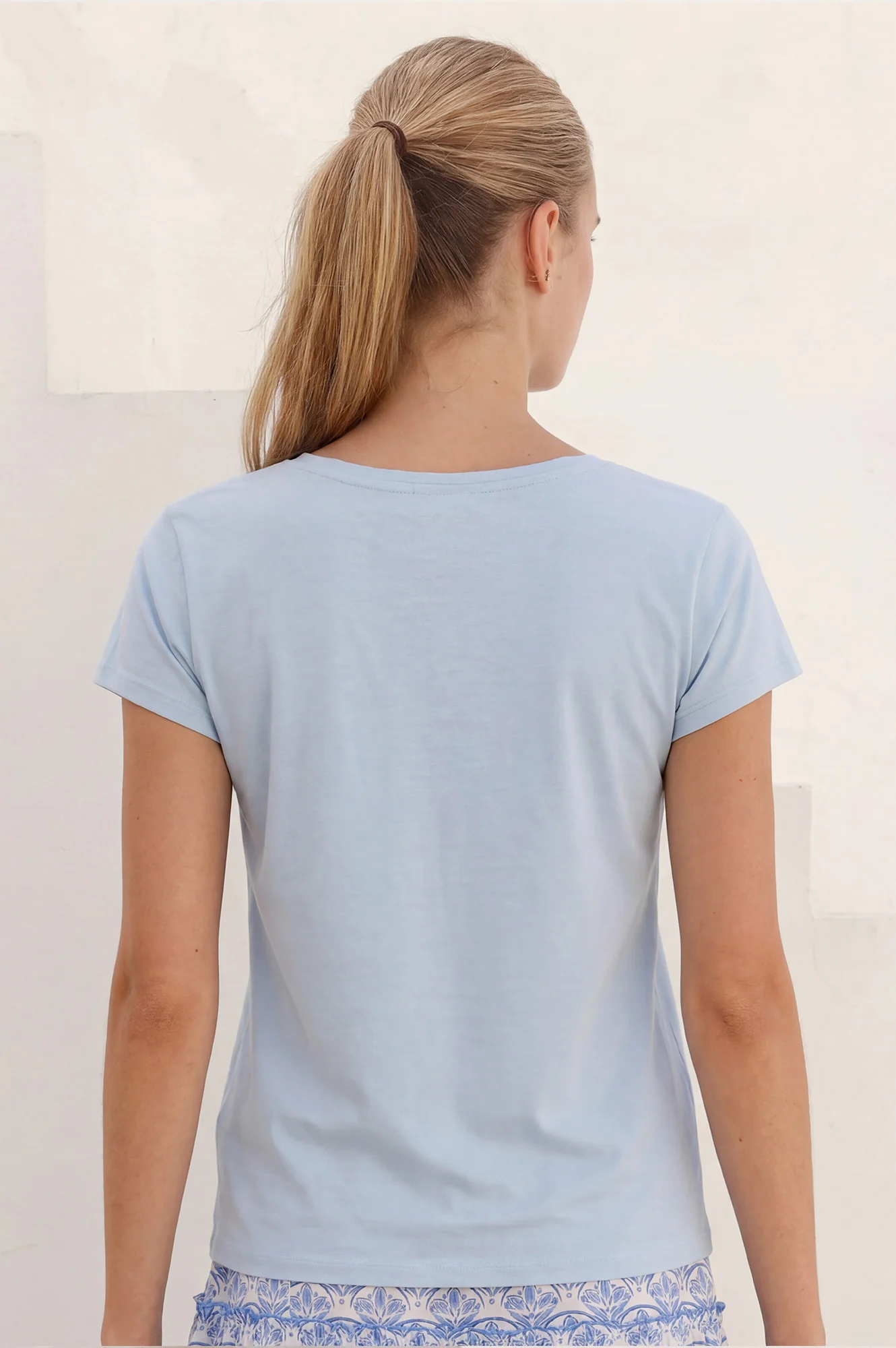 V-Neck Cotton T-shirt | Cornflower - Image 4